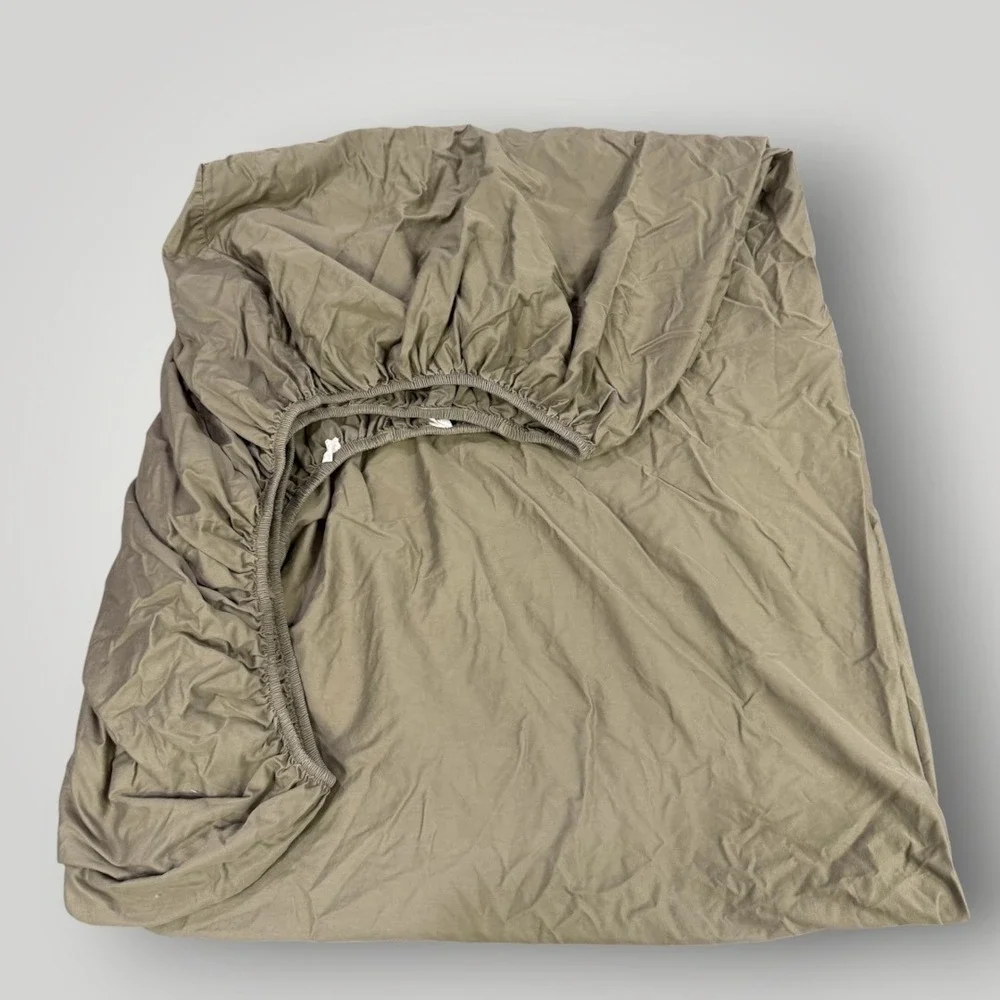 Brooklinen Full Size Sateen Fitted Sheet Olive Green Classic Percale Cotton
